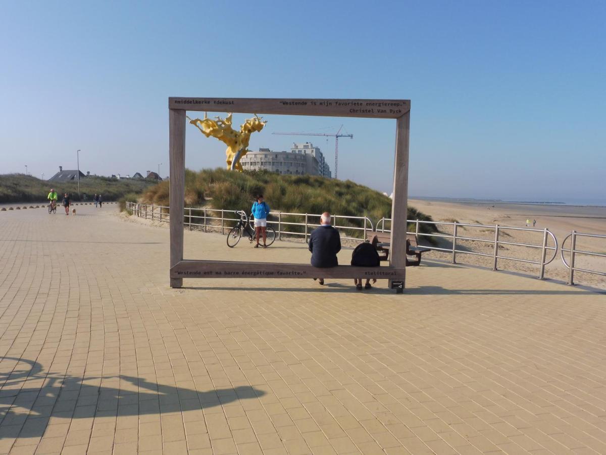 Appartement On The With Sea View Middelkerke