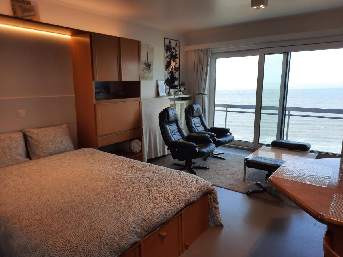 Appartement On The With Sea View *
