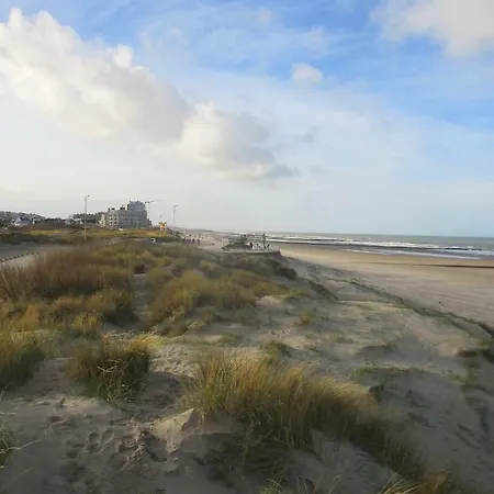 Studio On The Beach With Sea View Middelkerke Exterior foto